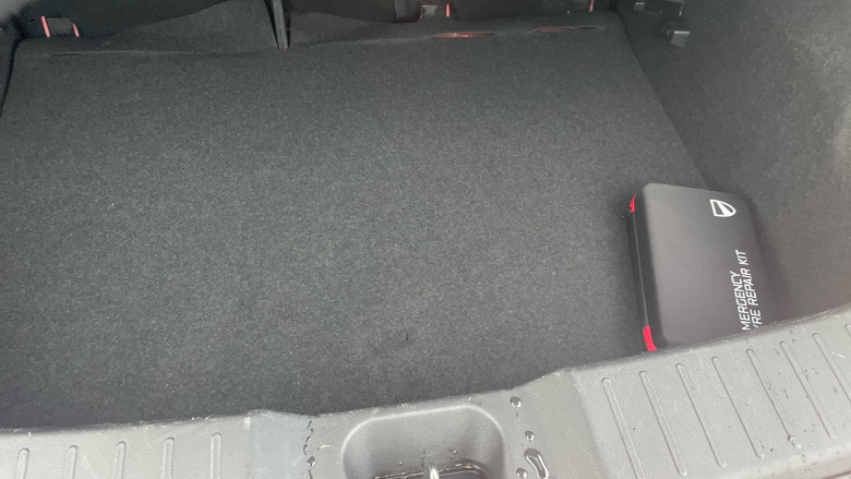 Nissan Juke 1.0 DiG-T 114 N-Connecta 5dr Petrol Hatchback